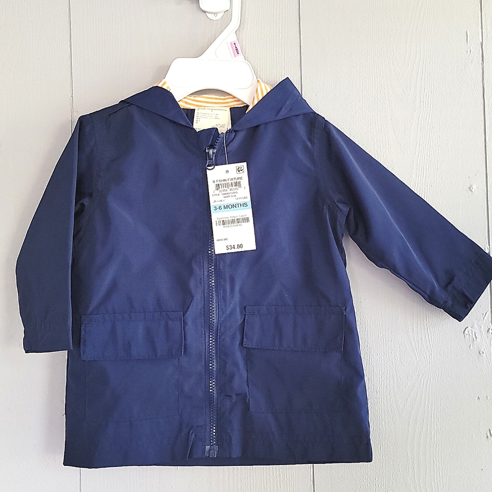 🌴 NWT Light Weight Jacket W/Hood